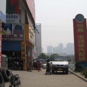 重庆老顶坡摩配市场